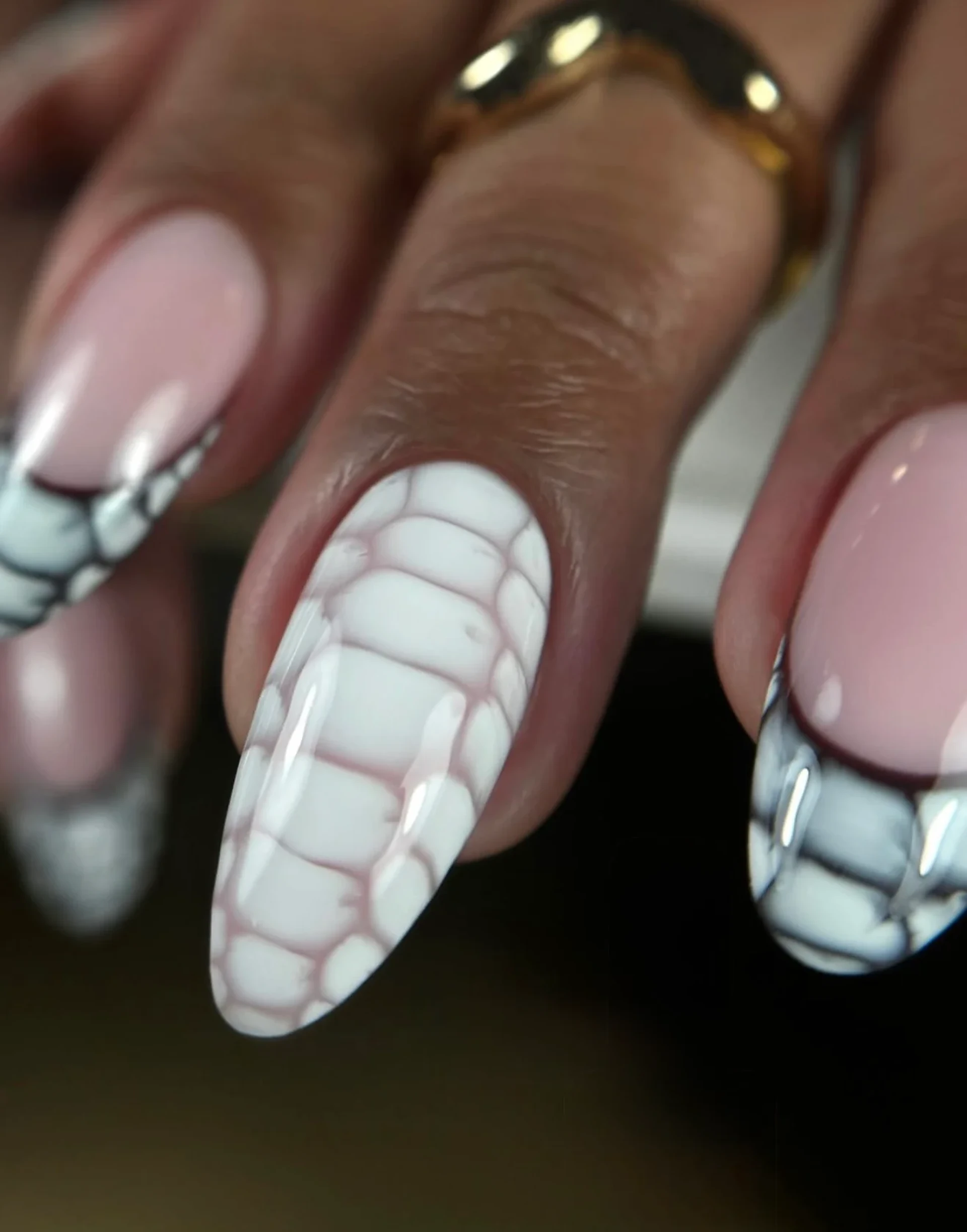 rendu du blooming gel de la marque nailed by k